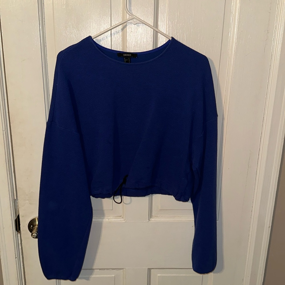 Crop sweater